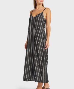 Athensvibe.shopd0b8f30549 4
